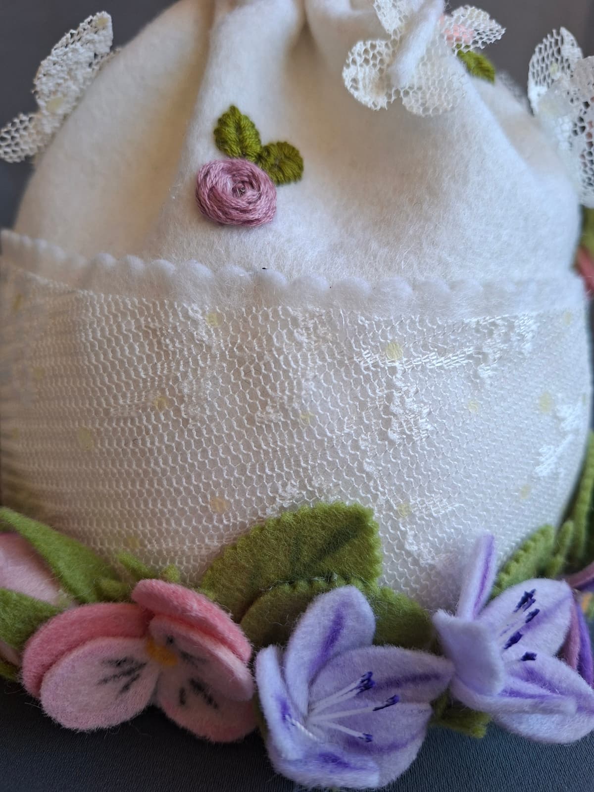 642d1a9f-5c5c-48e2-b6b1-30e55fbe4b42-1_all_1713